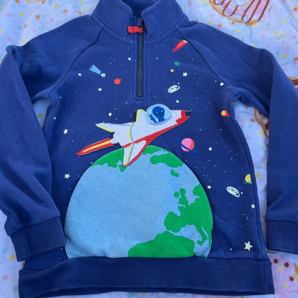7/8 mini boden space appliqué half zip sweater